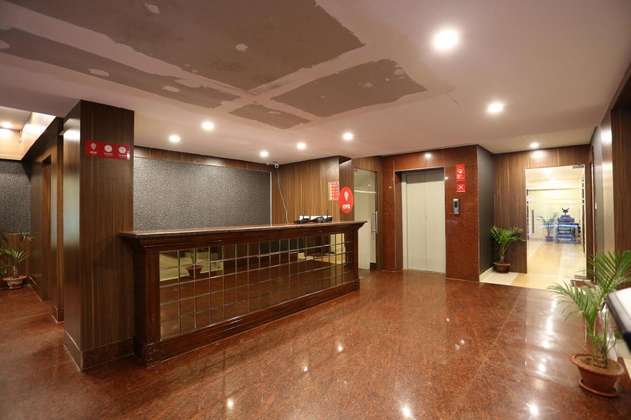 Hotel Railview 부바네스 외부 사진
