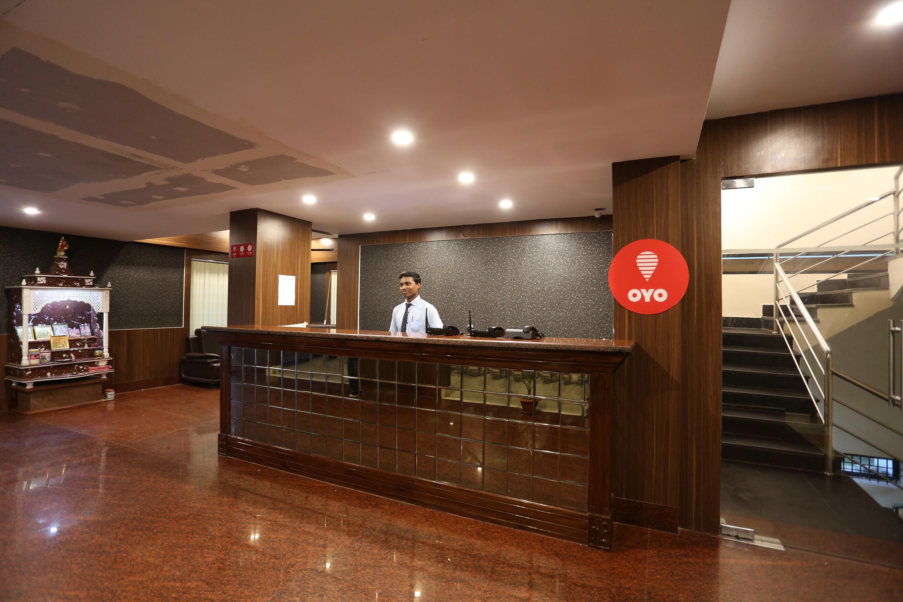 Hotel Railview 부바네스 외부 사진